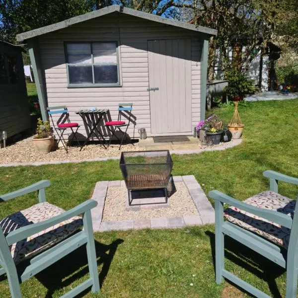 The Potting Shed、Manudenのホテル