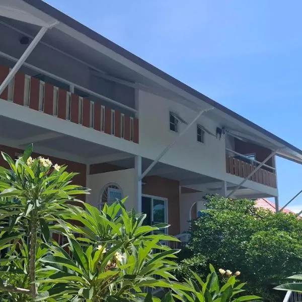 Baan Rhomkham Ayutthaya - บ้านร่มขามอยุธยา, hôtel à Phra Nakhon Si Ayutthaya