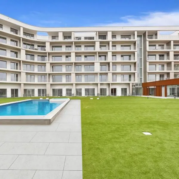 Bluewave riverside Piešťany, hotel em Banka