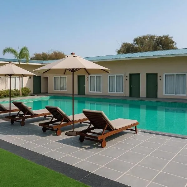 Status Club Resort, hotel en Kānpur