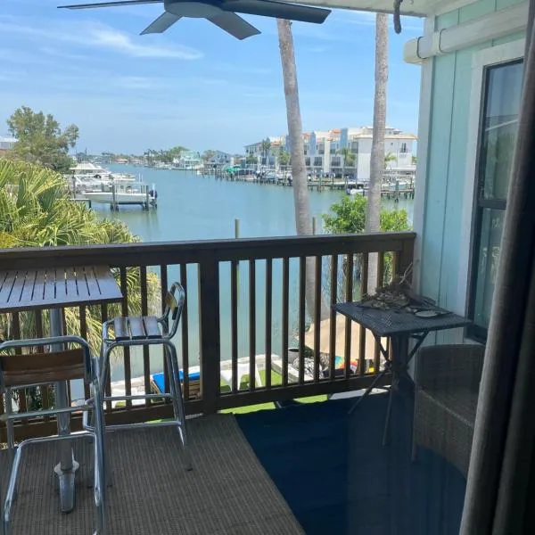 Sand Vista Vacation Hotel, hotell St. Pete Beachis