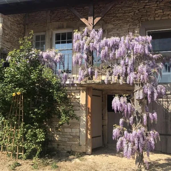 Gîtes L'Art d'une Pause, hotel a Champagny-sous-Uxelles