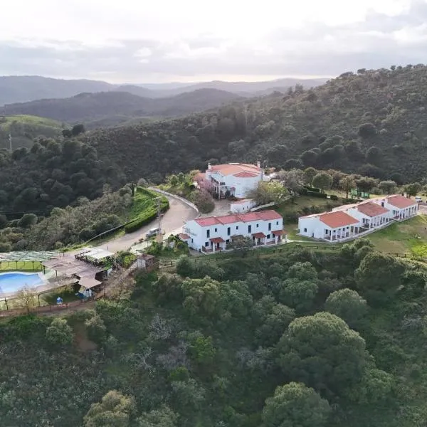 Complejo Los Veneros, hotel in Santa Ana la Real