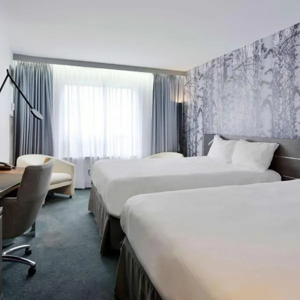 DoubleTree by Hilton Ottawa Downtown, ξενοδοχείο στην Οττάβα