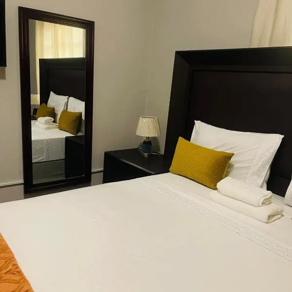 Palm Inn Boutique Palapye, hotel en Palapye