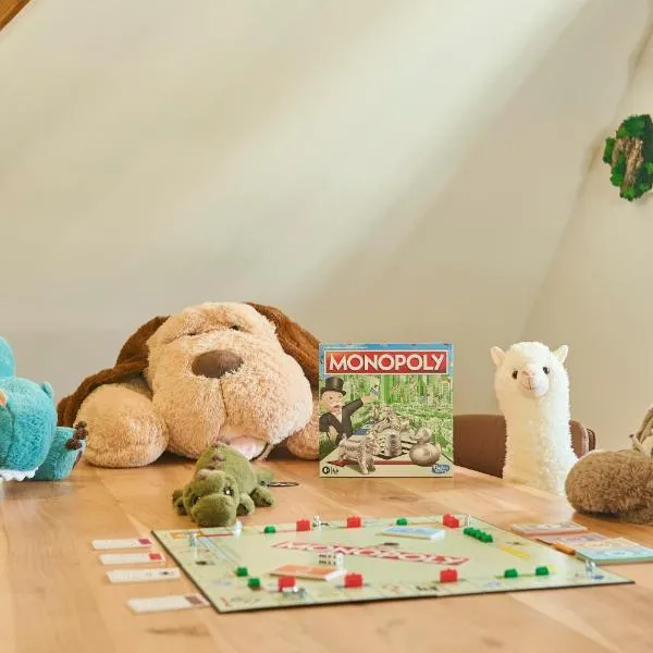 WOOD WORLD Luxury II Massage - Bergblick - Parken - Küche - Light Show - Trampolin, hotel en Markdorf