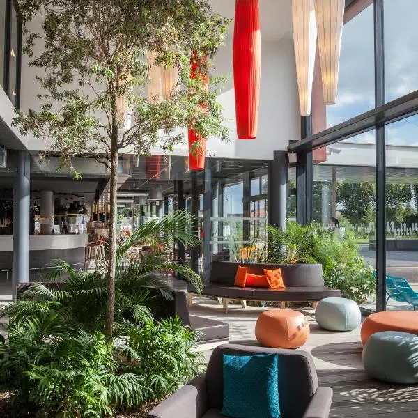 Nomad Paris Roissy CDG, hotel in Le Mesnil-Amelot