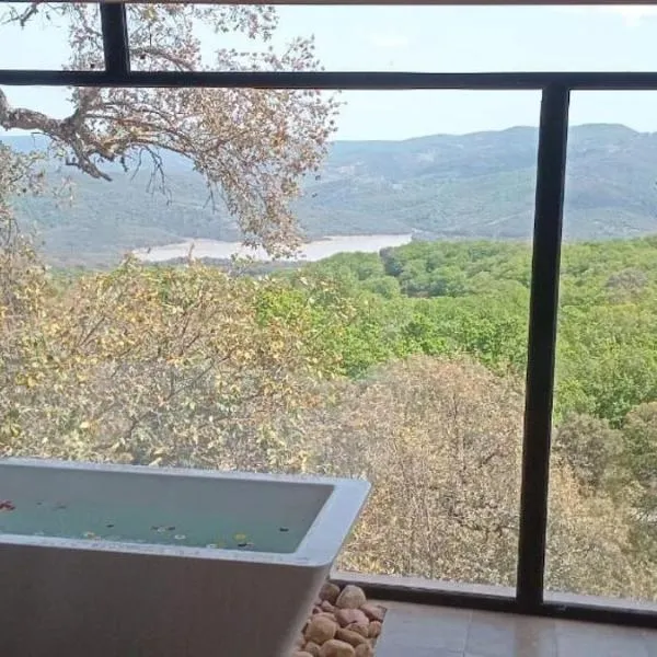 Alex House, hotell sihtkohas Aïn Draham