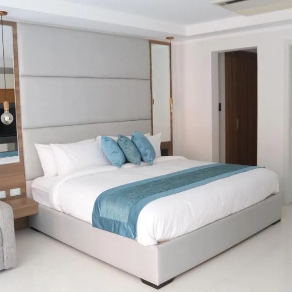 Condor Suites, ξενοδοχείο σε El Morto de Barcelona