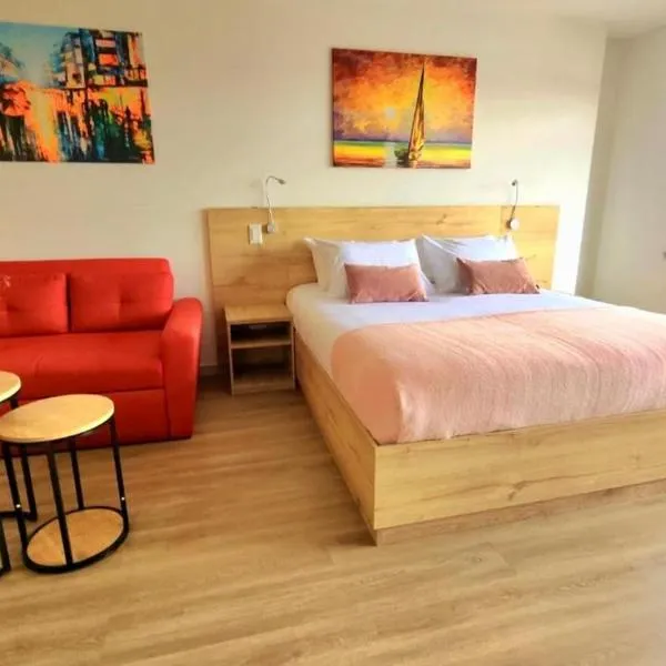 Toscana LOFT - Apartasuites, hotel in Bogotá