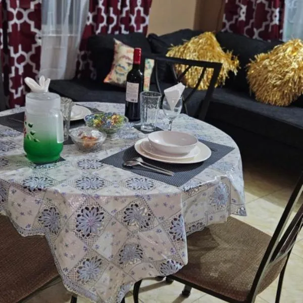 Livi's Hide-Away!, hotel i Spanish Town