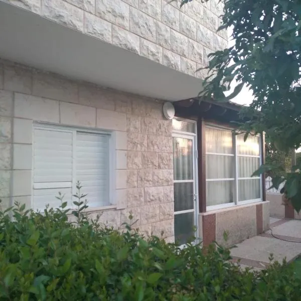 Hadas Garden Apartment, hotell sihtkohas Tiberias