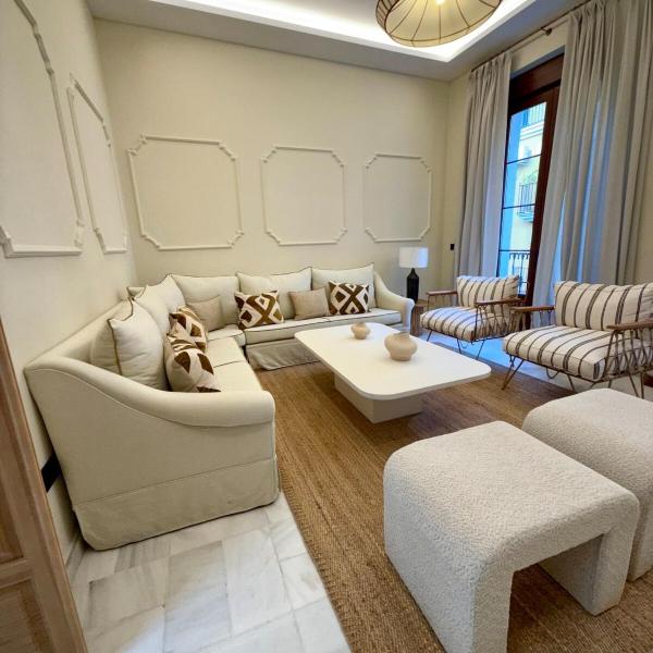 T19 Luxury Home 5br Private Terrace, Seville