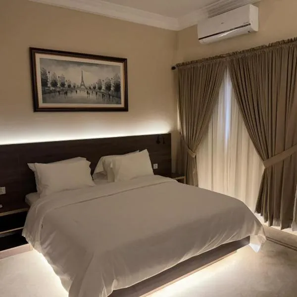 Majestic BnB, hotel in Karachi