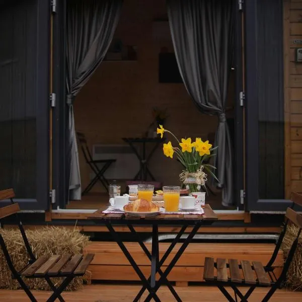 Casa della Montagna X by Tiny Away, viešbutis mieste Lorika