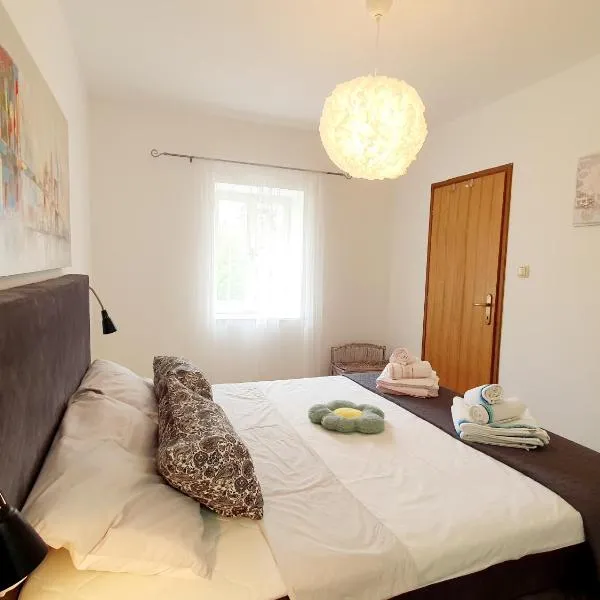 Diana apartment、Gabonjinのホテル