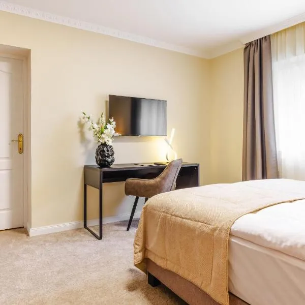 Monika Apartment, hotel in Bogács