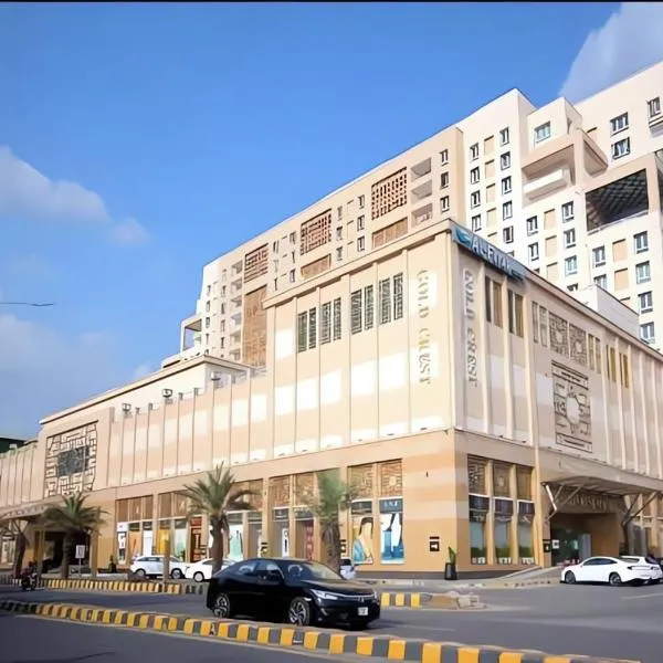 Gold Crest Mall Luxury Apartments with Balcony by NestNow in DHA Phase 4 Lahore – hotel w mieście Lahaur