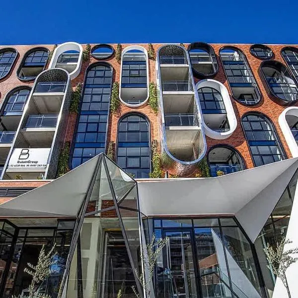 2 Bedroom Luxury & style in the heart of Braddon, hotel in Braddon