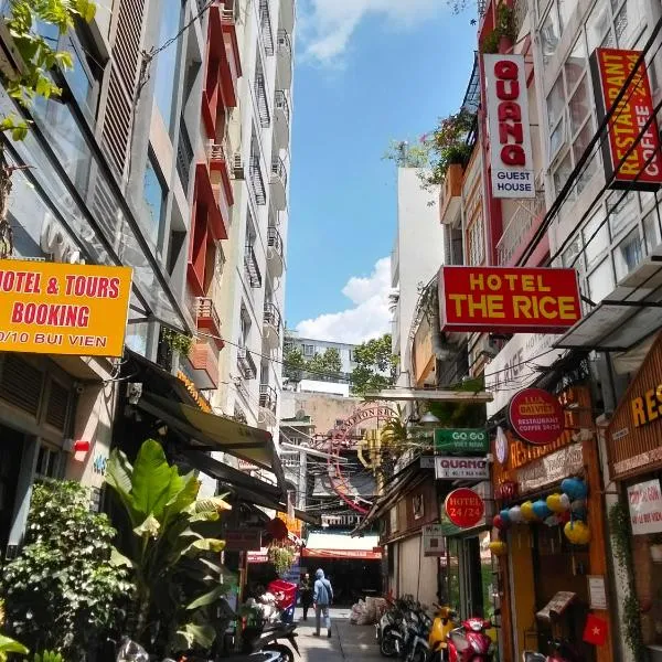 KHÁCH SẠN LINH - SAIGON - Bui Vien Walking Street, hotel v mestu Ho Chi Minh City