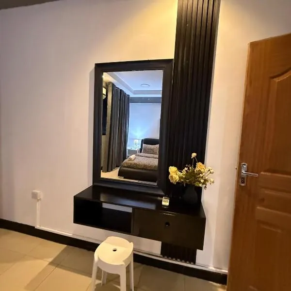 Afripoa Apartments, hotel in Dar es Salaam