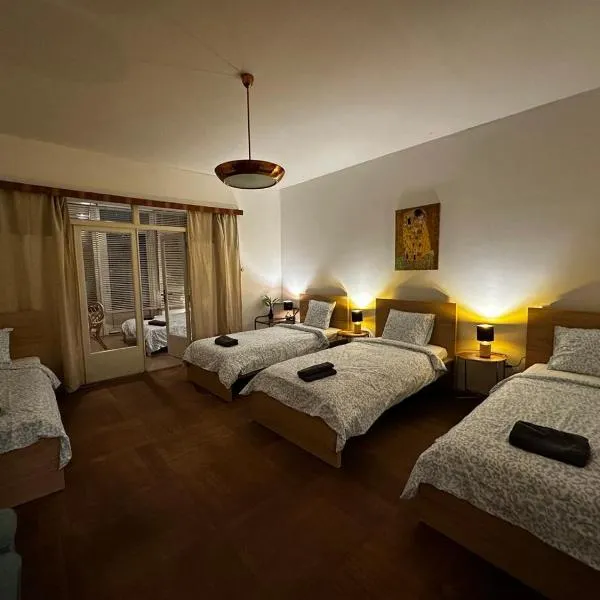 ROOMS Udolni - Červený kostel, hotel in Brno