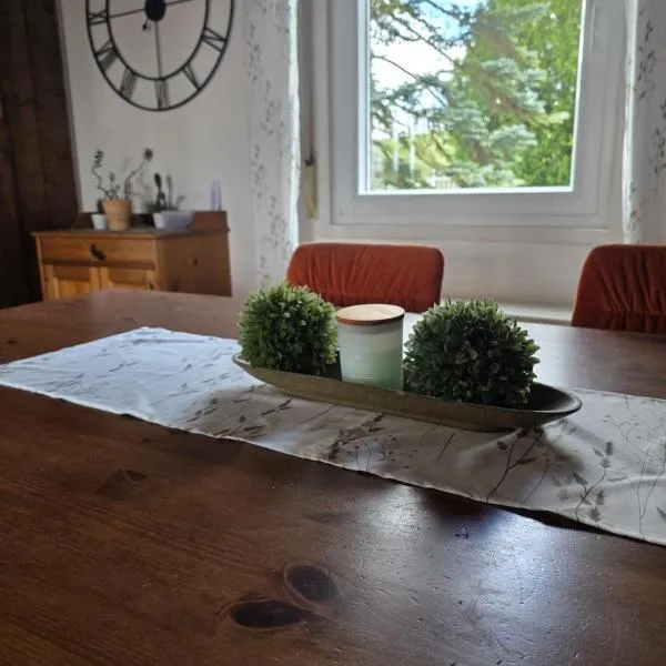 Schwarzwald Lodge OG - Perfekt für Familien und Gruppen, ξενοδοχείο σε Calw