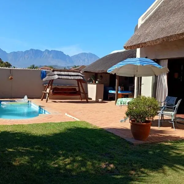 A new apartment with a view at Goedehoop, Strand, Western Cape, hotel in Strand
