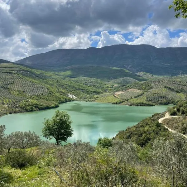 Lake Campground Silvano, ξενοδοχείο σε Berat