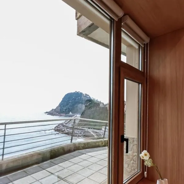 Calma y naturaleza en Gaztatape, hotel in Getaria