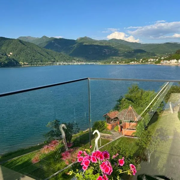 Royal Terrace Konjic, Hotel in Železnička Stanica Ostrožac