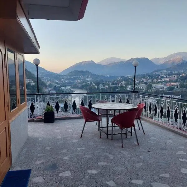 Shalimar Hotel, hotel in Muzaffarabad