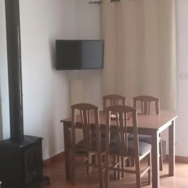 Bungalows Sierra San Benito, hotel in Cala