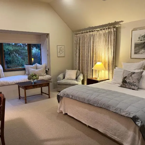 Westwood Country House Guest Suites, Hotel in Greytown