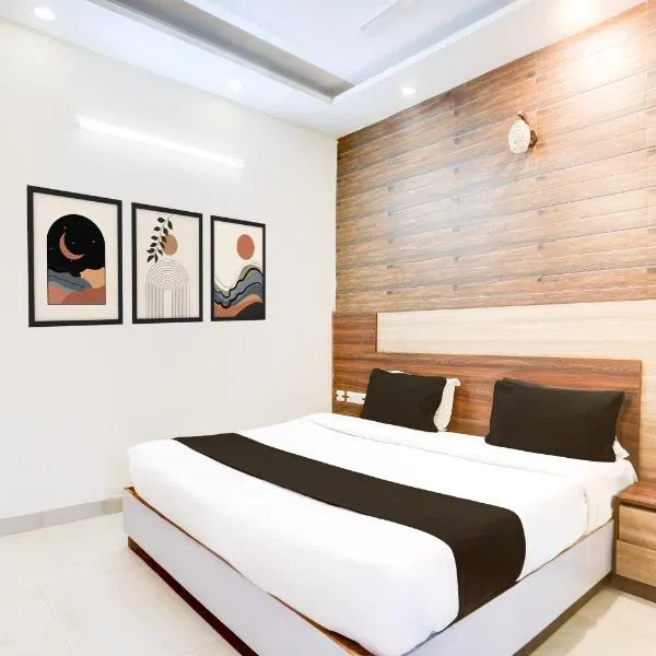 Super Hotel O Chandigarh Highway Near Prabhat Road, hotel in Zirakpur
