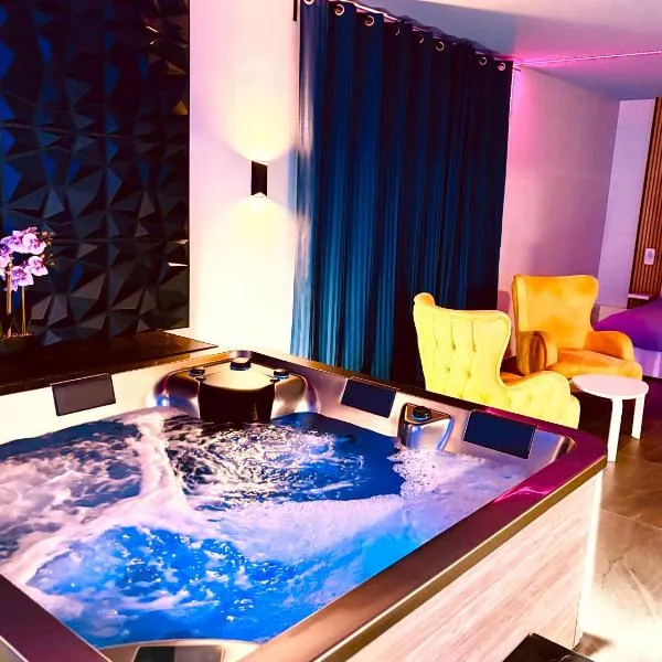 Loft privatif avec Jacuzzi et sauna All in One, hotel in Entzheim