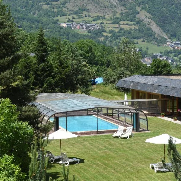RVHotels Tuca, hotel in Vielha