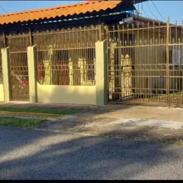 Apartamentos Equipados LC 1, hotel v destinaci Canoas