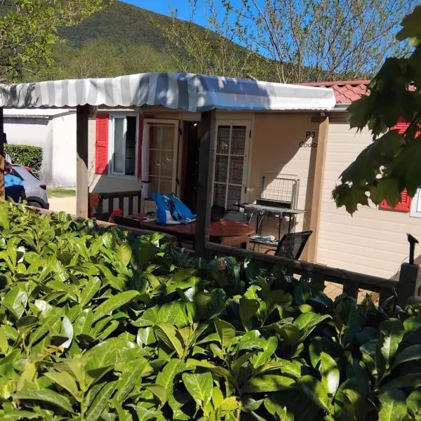 Mobil home LE COUCOU、Le Martinetのホテル