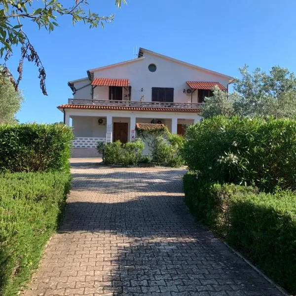 Villa Conti Residence,位于拉科纳的酒店