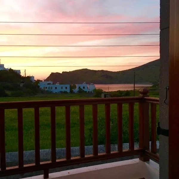 Romantza, hotel v destinaci Skala