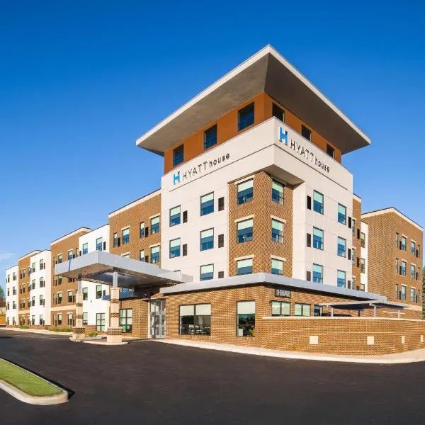 Hyatt House Auburn Hills/Detroit, hotel in Lake Angelus