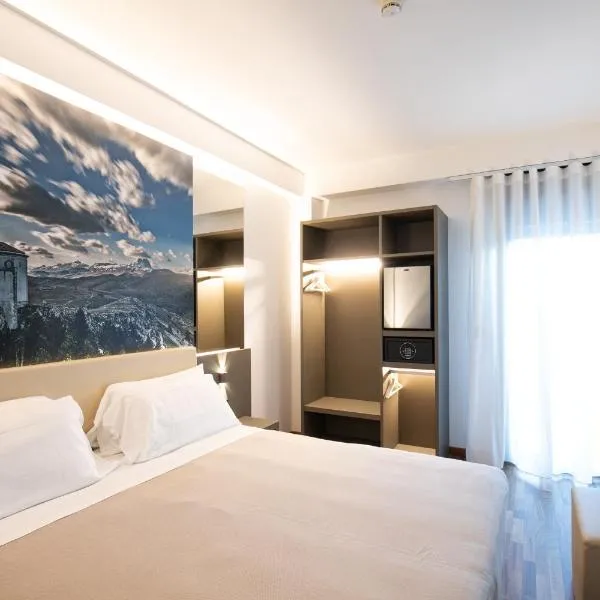 Hotel Federico II, отель в городе Л'Акуила