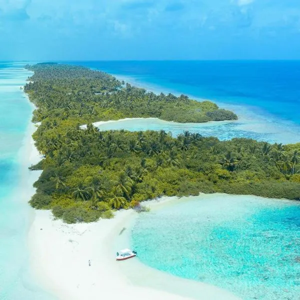 Oceana Inn Maldives -Free airport assistance at both international and domestic airports, hotel em Kudahuvadhoo
