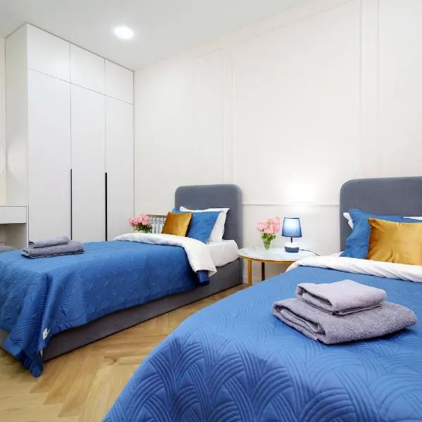 Central Light Apartment, hotel u gradu Almati