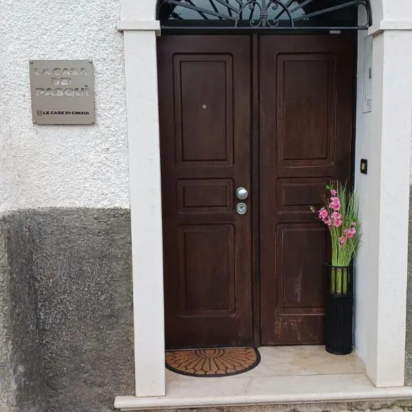 La casa dei Pasqui', hótel í Bollone