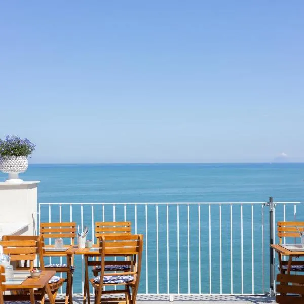 Casanova Rooms and Apartment to Rent, hotel en Cefalú