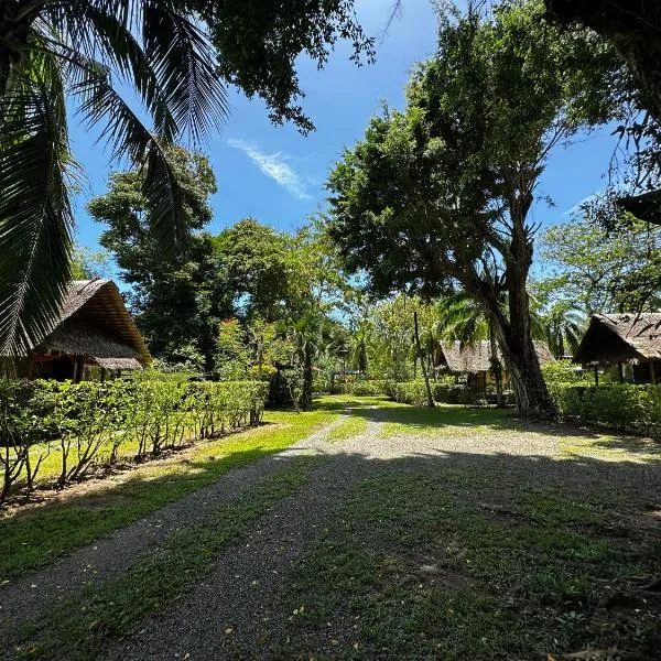 Alby Lodge Cahuita, hotel in Cahuita