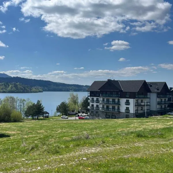 Apartament przy jeziorze Czorsztyńskim Stylchyn 90, ξενοδοχείο σε Kluszkowce