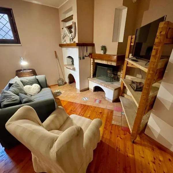 Central Perk Ciampino, ξενοδοχείο στο Τσιαμπίνο